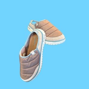 L.L. Bean Women's Mules - Tan and White
